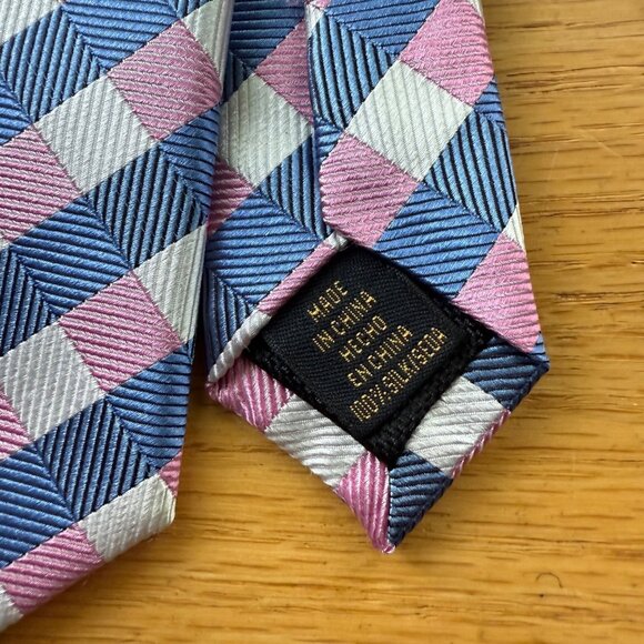 Donald J. Trump Signature Collection Blue Pink Checkered Tie - Picture 5 of 7